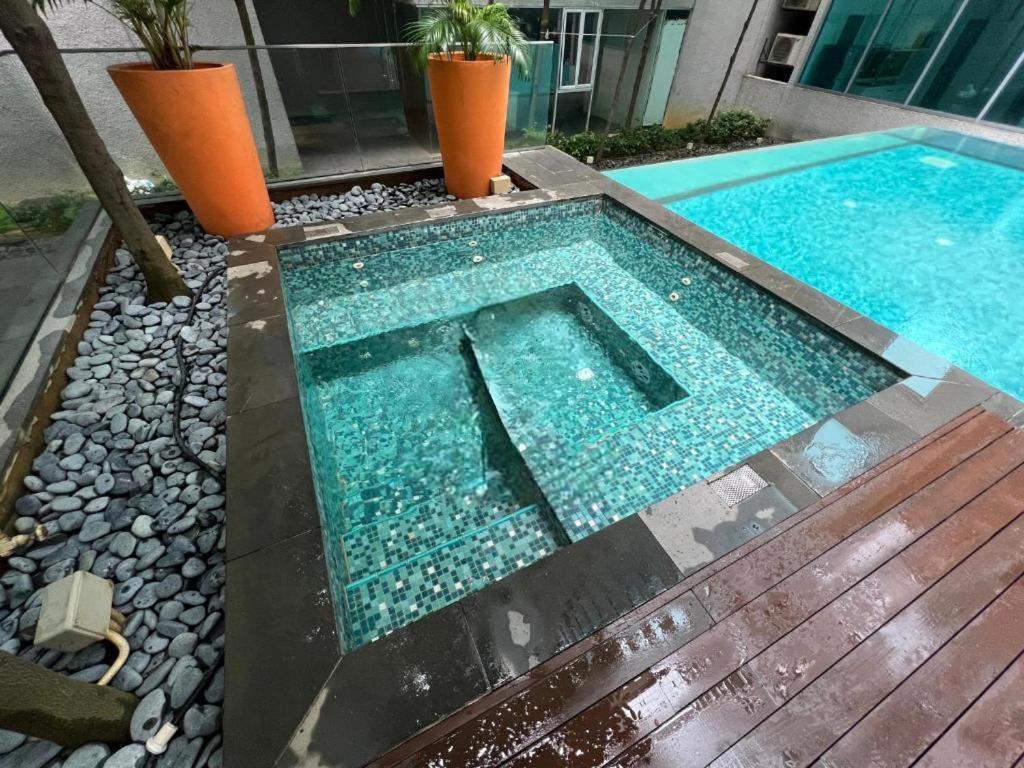 Signature Apartment At Mercu Summer Suites Klcc كوالالمبور المظهر الخارجي الصورة